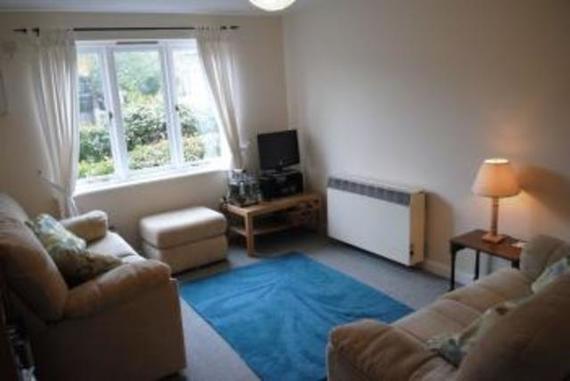 1 bedroom Flat for s...